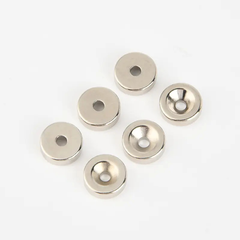 广东磁铁,铁氧体磁铁,铁氧体磁环,橡胶磁铁,钕铁硼磁铁,磁棒,磁力棒,耐高温磁铁